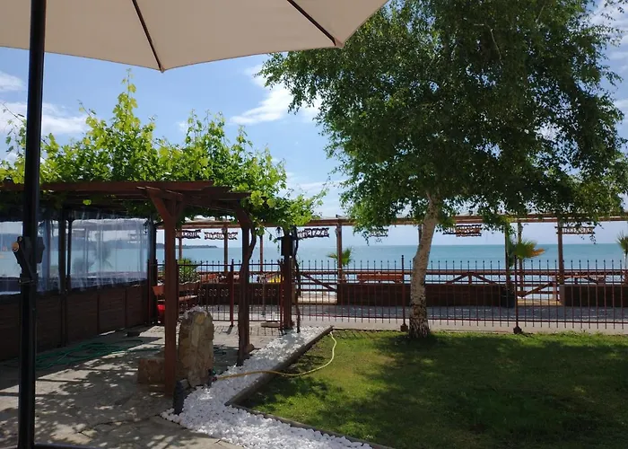 Ξενοδοχείο Aura Family