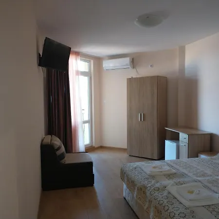 Aura Family ラヴダ