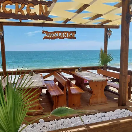 Aura Family ホテル