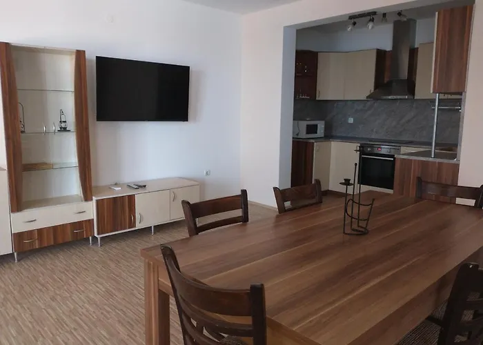 Aura Family Ράβντα