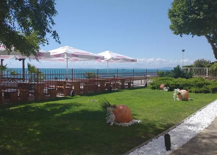 Ξενοδοχείο Aura Family