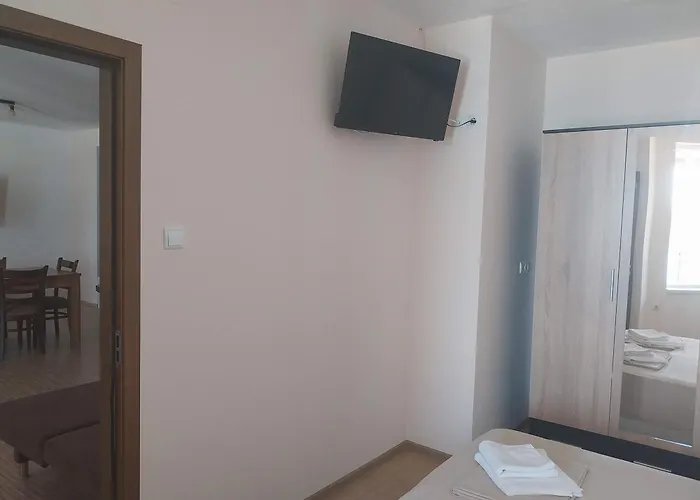 Aura Family Ράβντα